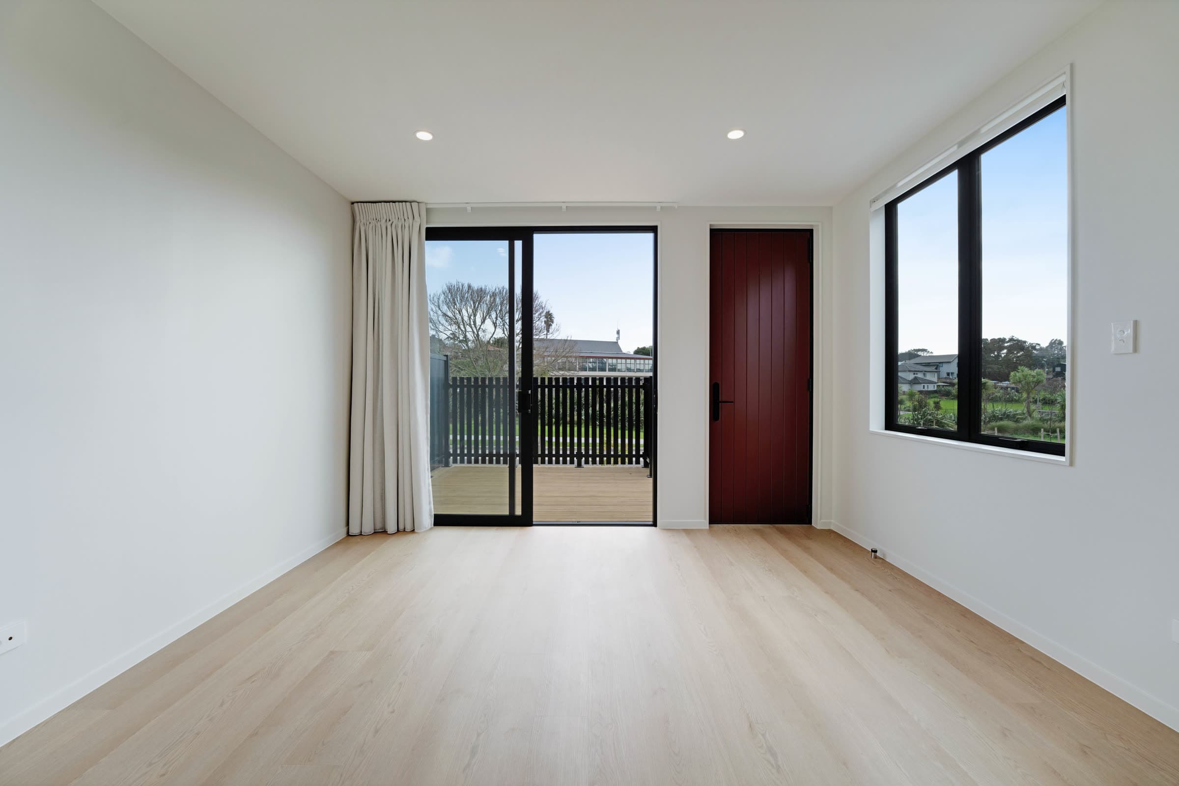 Molley Green Edge — photo 10